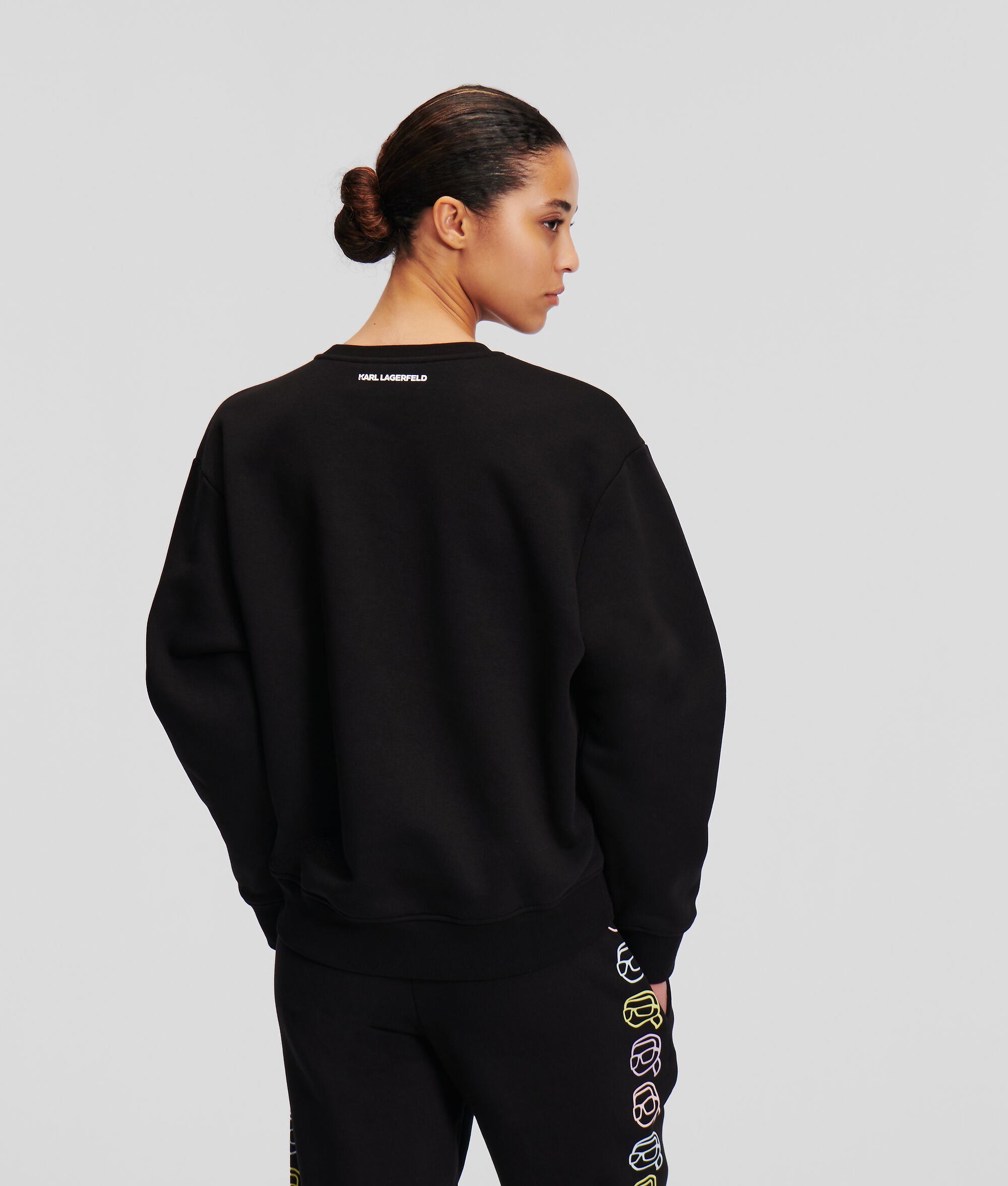 (image for) Incomparable K/Ikonik Outline Sweatshirt